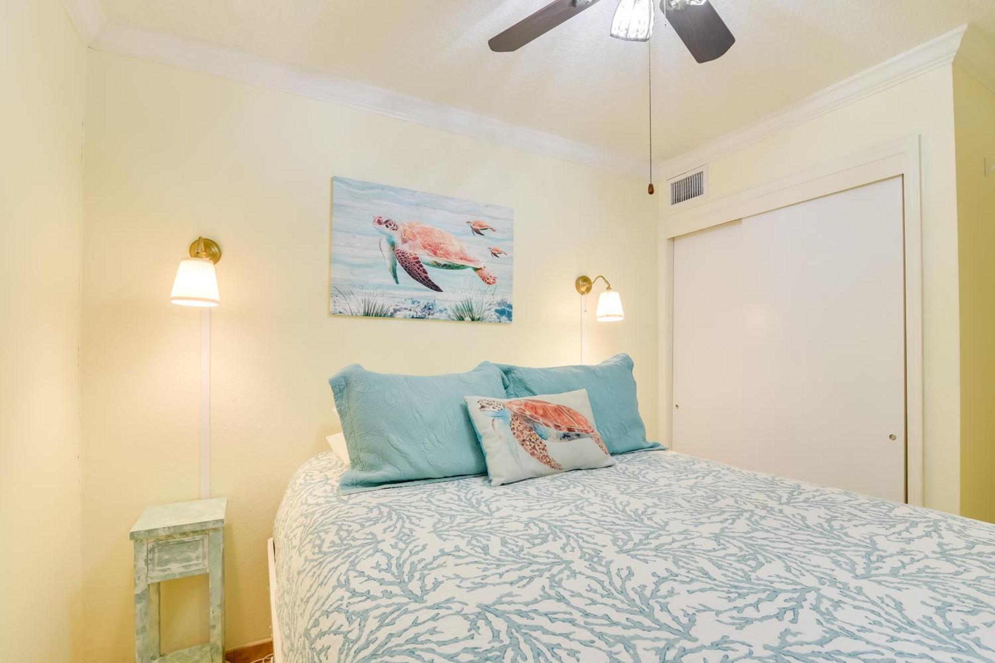Coastal Galveston Condo Walk To Shoreline! מראה חיצוני תמונה