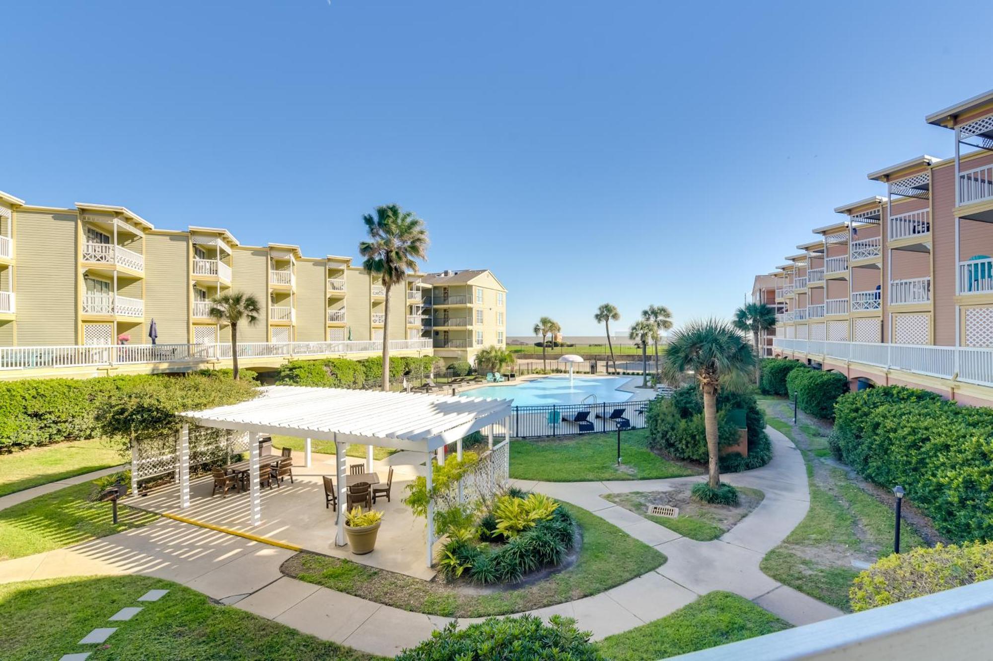 Coastal Galveston Condo Walk To Shoreline! מראה חיצוני תמונה