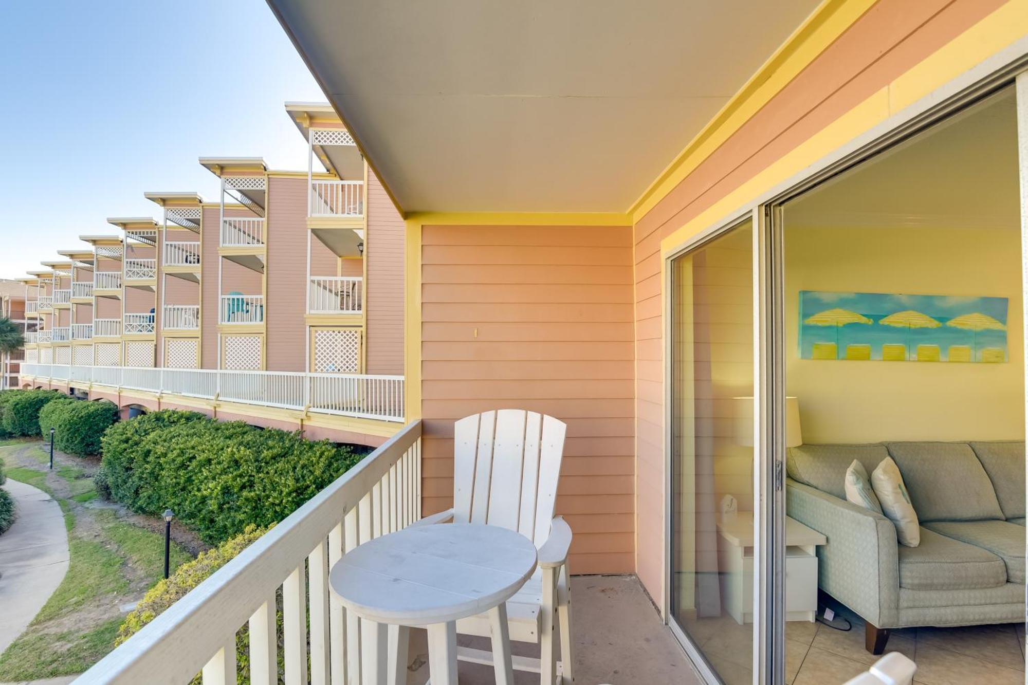 Coastal Galveston Condo Walk To Shoreline! מראה חיצוני תמונה